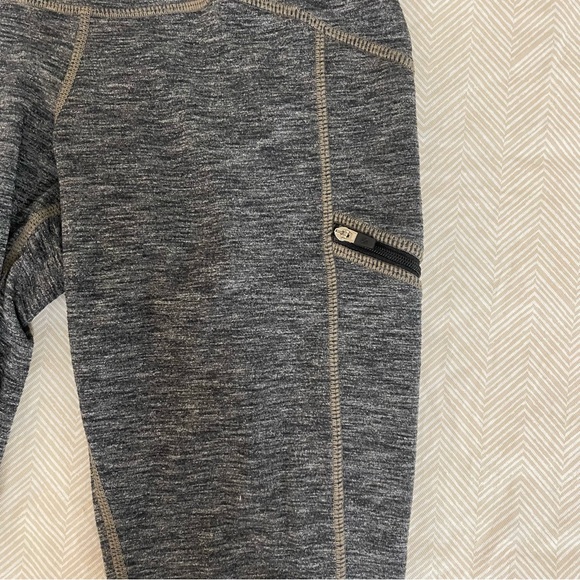 Athleta Leggings XS Heather DrifterGrey Zip Pockets Gently Worn Versatile - Picture 5 of 11